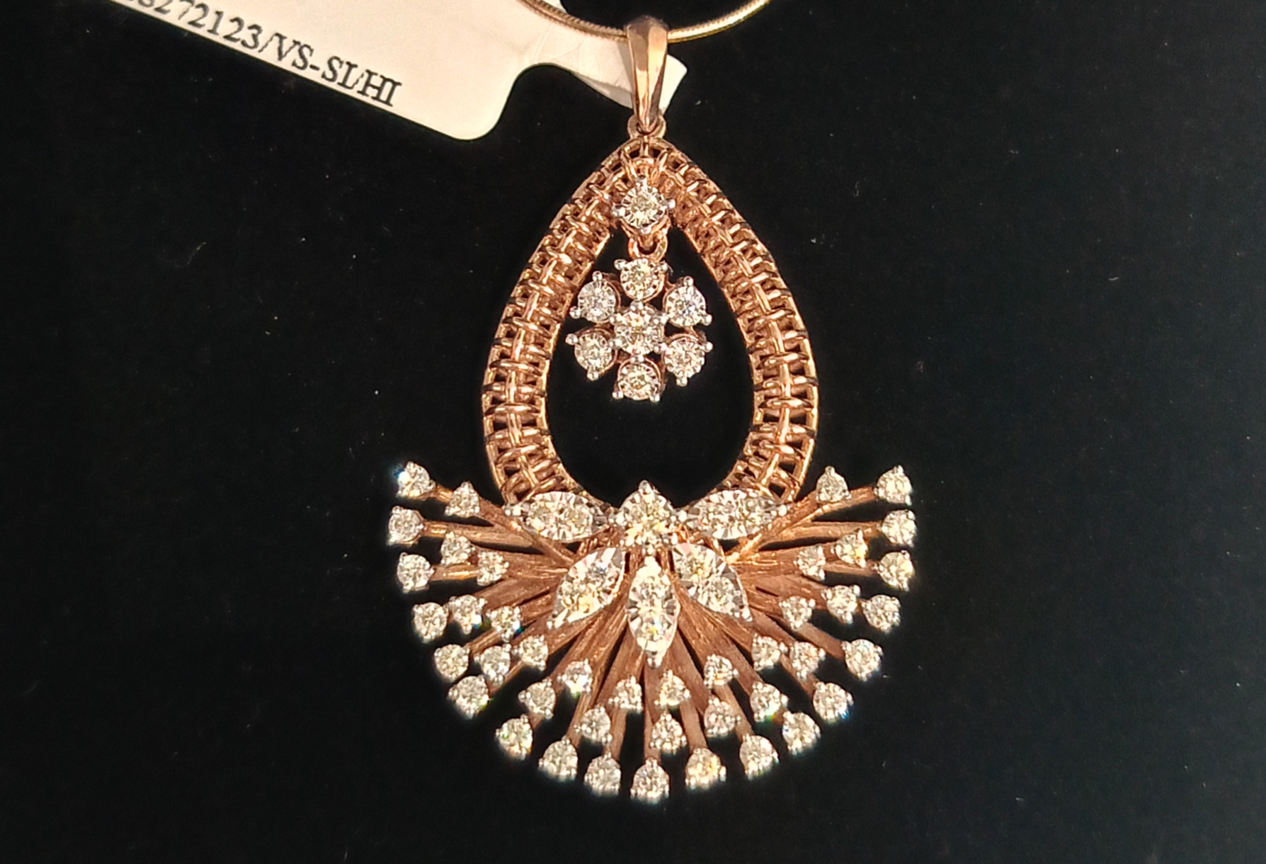 Designer Pendent